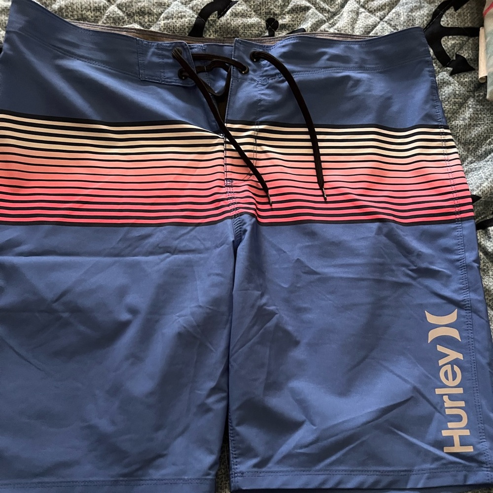 Men’s Hurley Boardshorts size 36